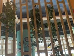-三人行骨头王火锅(长寿店)
