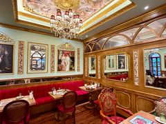 -秘密旅行Bonjour(黑金冠 江南西店)