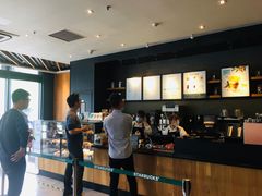 -星巴克臻选(莘庄仲盛店)