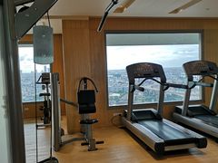 -阿瓦尼河滨曼谷酒店