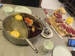 -宴全牛粤来越牛潮汕鲜牛肉火锅(海州万达广场店)