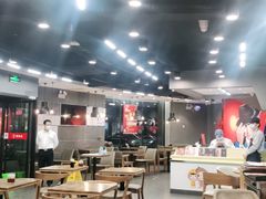 大堂-李先生牛肉面大王(北京平谷步行街店)