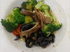 -吉莲利苑海鲜酒家(珠海拱北29年老字号店)