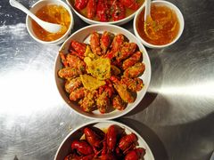 -龙巢盱眙龙虾·牛蛙·烧烤宵夜(八卦岭店)