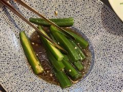 -海派悦庭·海胆烧麦·新融合菜(凯德广场店)