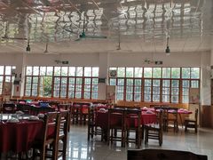 大堂-水上人家河鲜