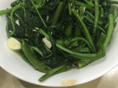 -建辉湖南土菜馆(南大街店)