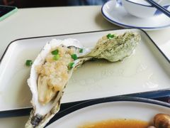 蒜泥蒸生蚝-鑫悦楼煎蟹·16年海鲜大排档