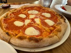 -城市大道红炉披萨烘焙坊