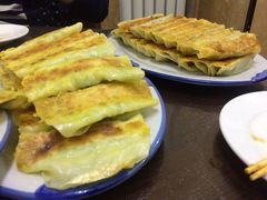 -锅贴王海鲜小馆