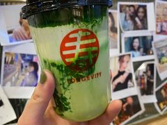 抹茶脏脏茶-寿奶茶·鲜奶与茶(合生汇购物中心店)