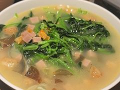 -金枝玉叶上海人家食府(三里河店)
