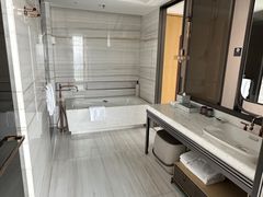 -广州奥园喜来登酒店