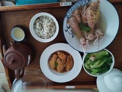 -雪梅月子中心(华侨城店)