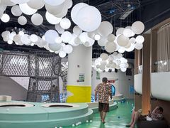 -涨巢·潮玩水疗局