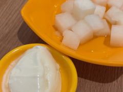 -BHC炸鸡(明洞总店)