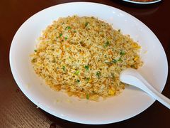 海胆炒饭-五谷芳乳鸽王(海景店)