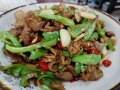 -湖南人家湘菜馆(镇江路店)