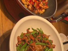 -爱碗亭·鲜炒湖南菜(壹城中心店)
