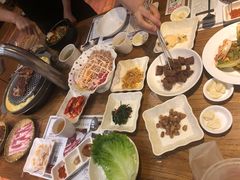 -紫霞门韩国料理烤肉(深南东路店)