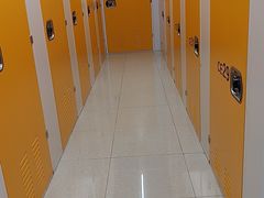 -安东易迷你自助仓储寄存仓库(杨浦店)