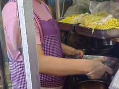 -玲玲米粉·新疆现炒米粉(大十字总店)
