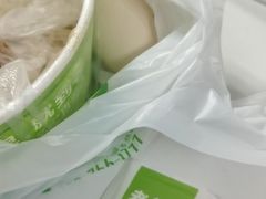 -老乡鸡(武汉中南梅苑小区地铁站店)