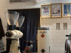 -Be Lived Cafe比例咖啡(摩天轮店)