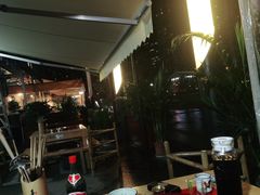 露天位-周幺妹重庆老火锅(银泰城总店)