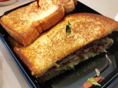 鸡肉芝士三明治-The Habit Burger Grill 哈比特汉堡(复兴soho店)