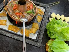 -香香腊排骨.野生菌火塘总店(束河店)
