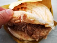 纯瘦肉夹馍-媛媛家秘制鸡丝凉皮(陆慕店)