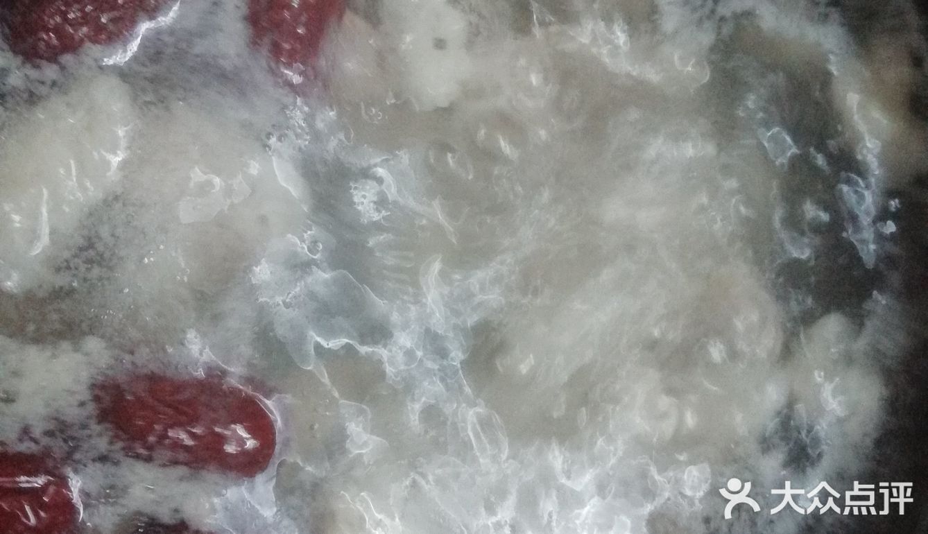 红枣枸杞瘦肉汤
