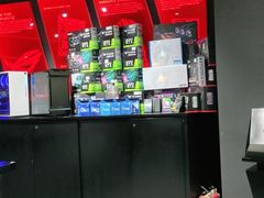 -ROG玩家国度(美罗城店)