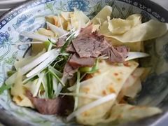 -清真·白家牛肉罩火烧老店(育才街店)