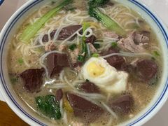 -邱芳粉店(迎宾大道旗舰店)