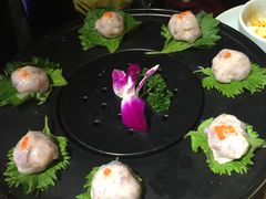 -三人行骨头王火锅(长寿店)