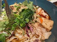 -耶里夏丽·丝路国际·新疆餐厅(浦东区东方路店)