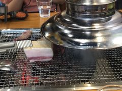 -肉甲韩国木炭烤肉(新壹街1店)