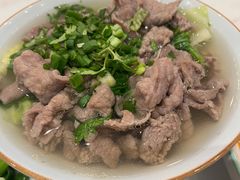 跷脚牛肉-犇逸·乐山跷脚牛肉·四川现炒(览海店)