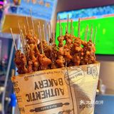 [耶][机智][加油]三五好友，撸串喝酒[啤酒][啤酒][啤酒]