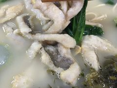 招牌黄鱼面-明呈黄鱼面馆(斜土路店)
