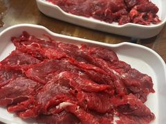 -天成·潮州牛肉脆肉鱼生蚝自助火锅