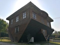 -金山农民画村-枫泾波兰倒置屋