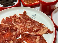 -毛辣果·贵州红酸汤牛肉火锅(西单店)