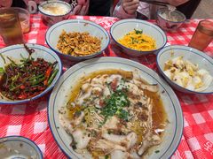 -荆九爷爆炒桥头三嫩(云南北路店)