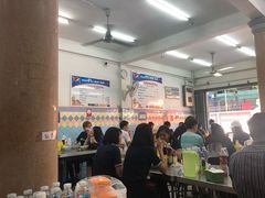 -榮泰米粉湯(Left Shop)