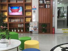 -咿呀口腔(光谷分院)