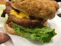 招牌咸牛肉芝士猪仔包-华嫂冰室(尖沙咀店)