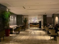 -恰餐厅及酒吧 CHAR Bar & Grill (北京丽都皇冠假日店)